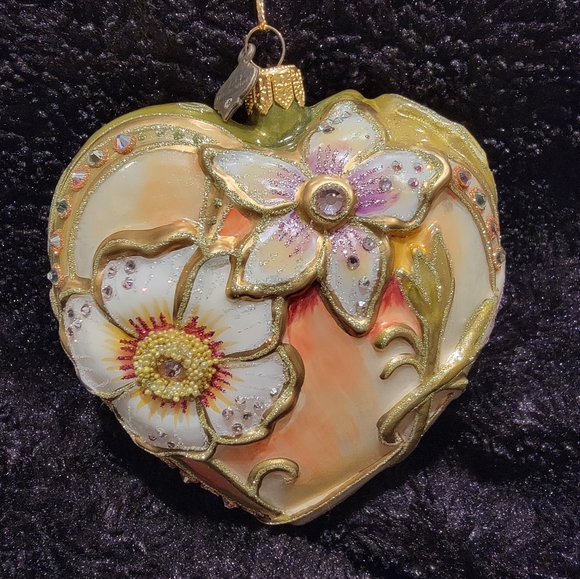 Jay Strongwater Heart ❤️ Ornament - Picture 12 of 12